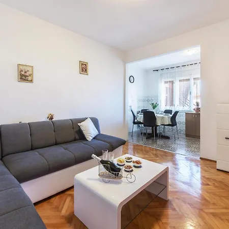 Appartement Amazing In With Wifi