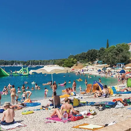 Amazing In With Wifi Galižana